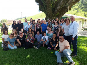 Grupo de idosos visita Santuário de Albertina Berkenbrock