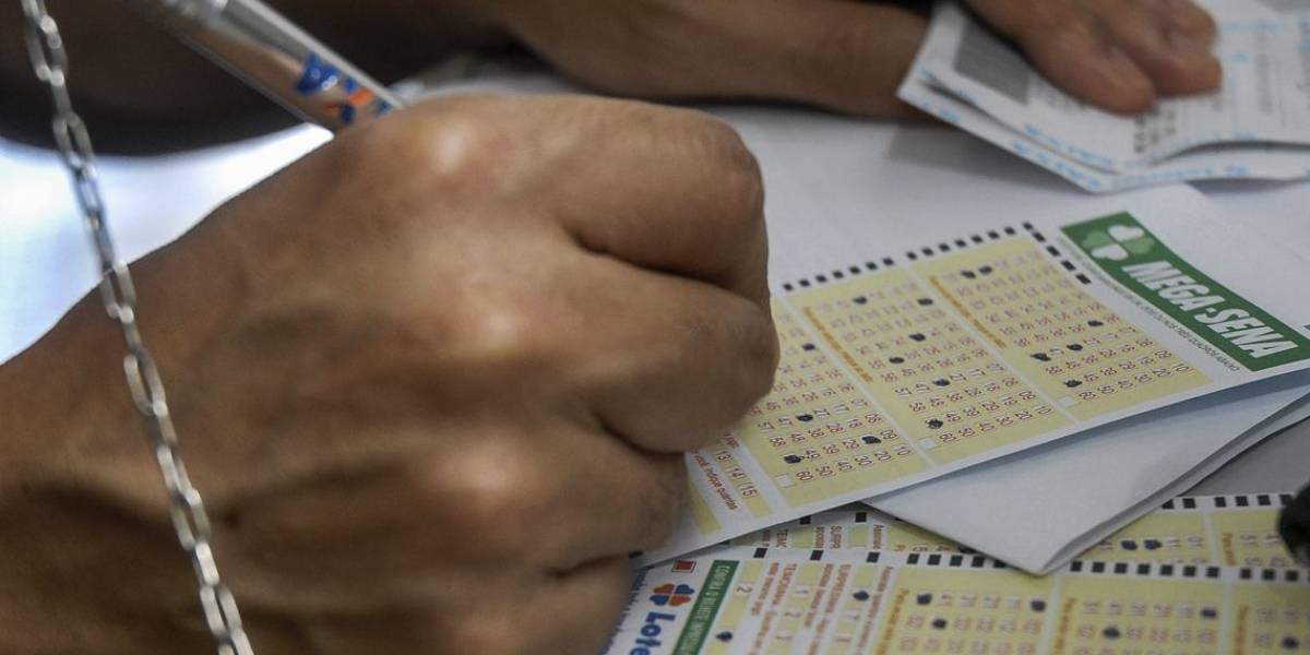 Mega-Sena acumula e pode pagar R$ 33 milhões no próximo sorteio
