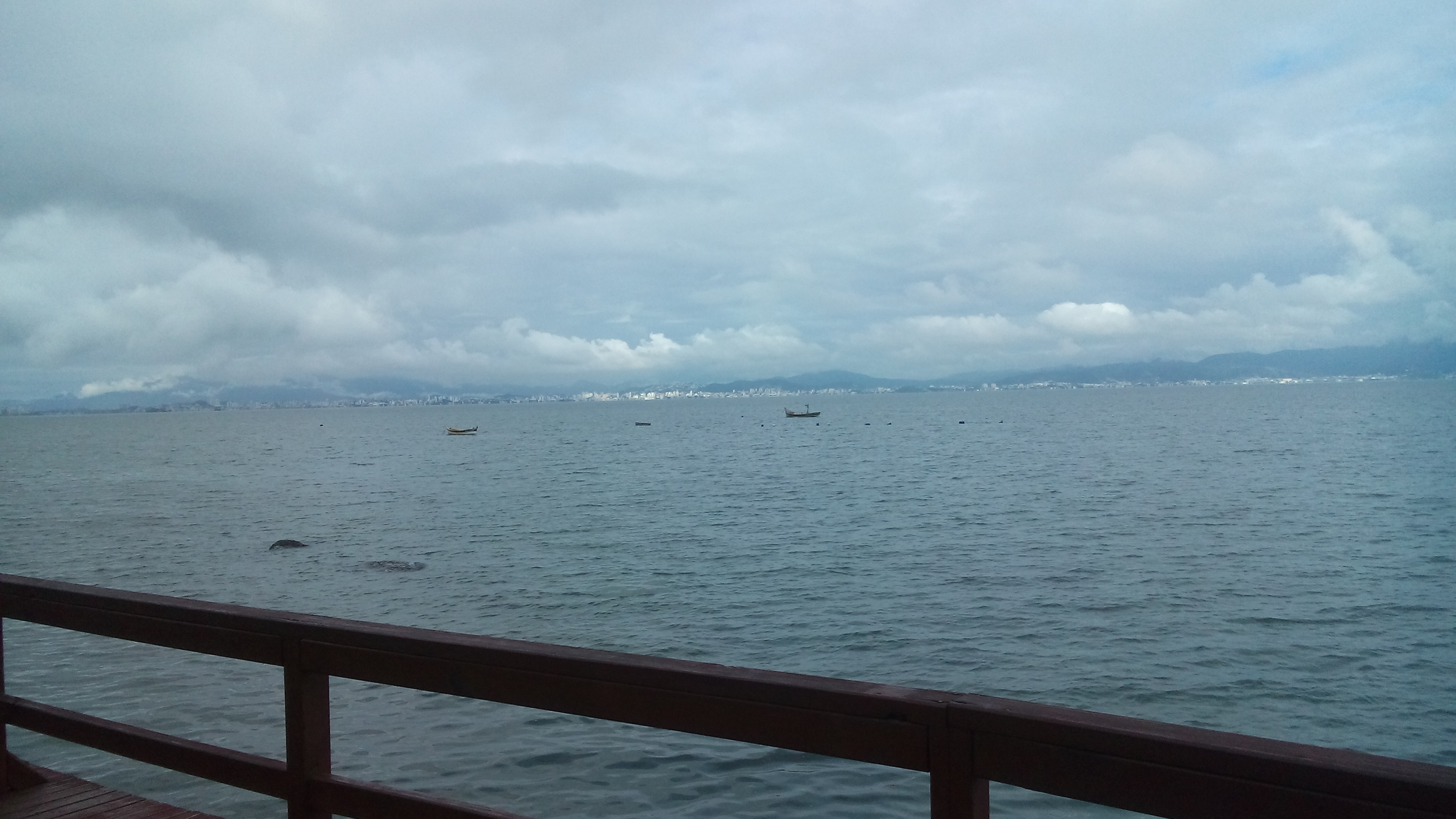 Chuva retorna no domingo (18), aponta meteorologia