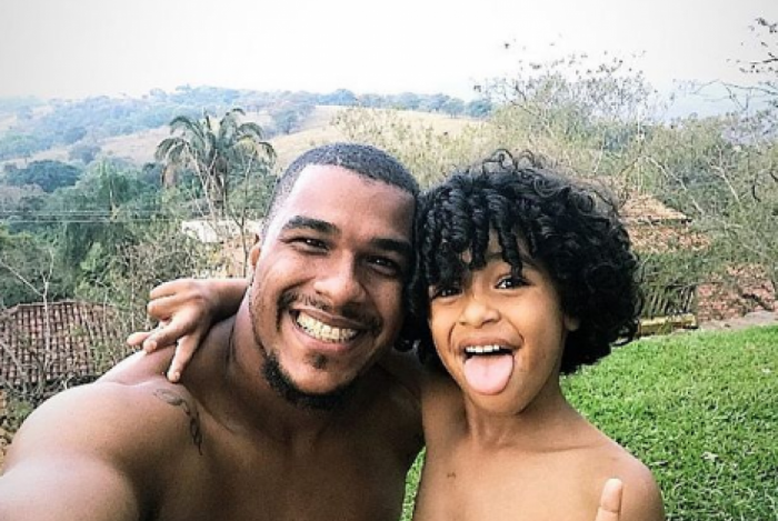 Coração do filho de ex-goleiro do Cruzeiro é doado para bebê de 11 meses