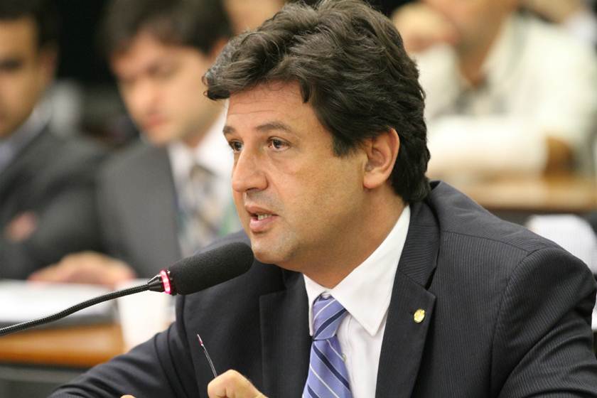 Deputado Mandetta é confirmado ministro da Saúde de Bolsonaro
