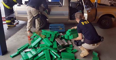 Em SC: 180 quilos de maconha são descobertos em fundo falso de caçamba