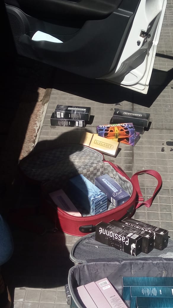 Laguna: Vigilância Sanitária faz apreensão de cosméticos comercializados sem registro na Anvisa