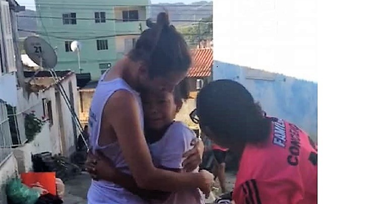 Solidariedade: Incêndio destrói casa em Tubarão e família precisa de doações