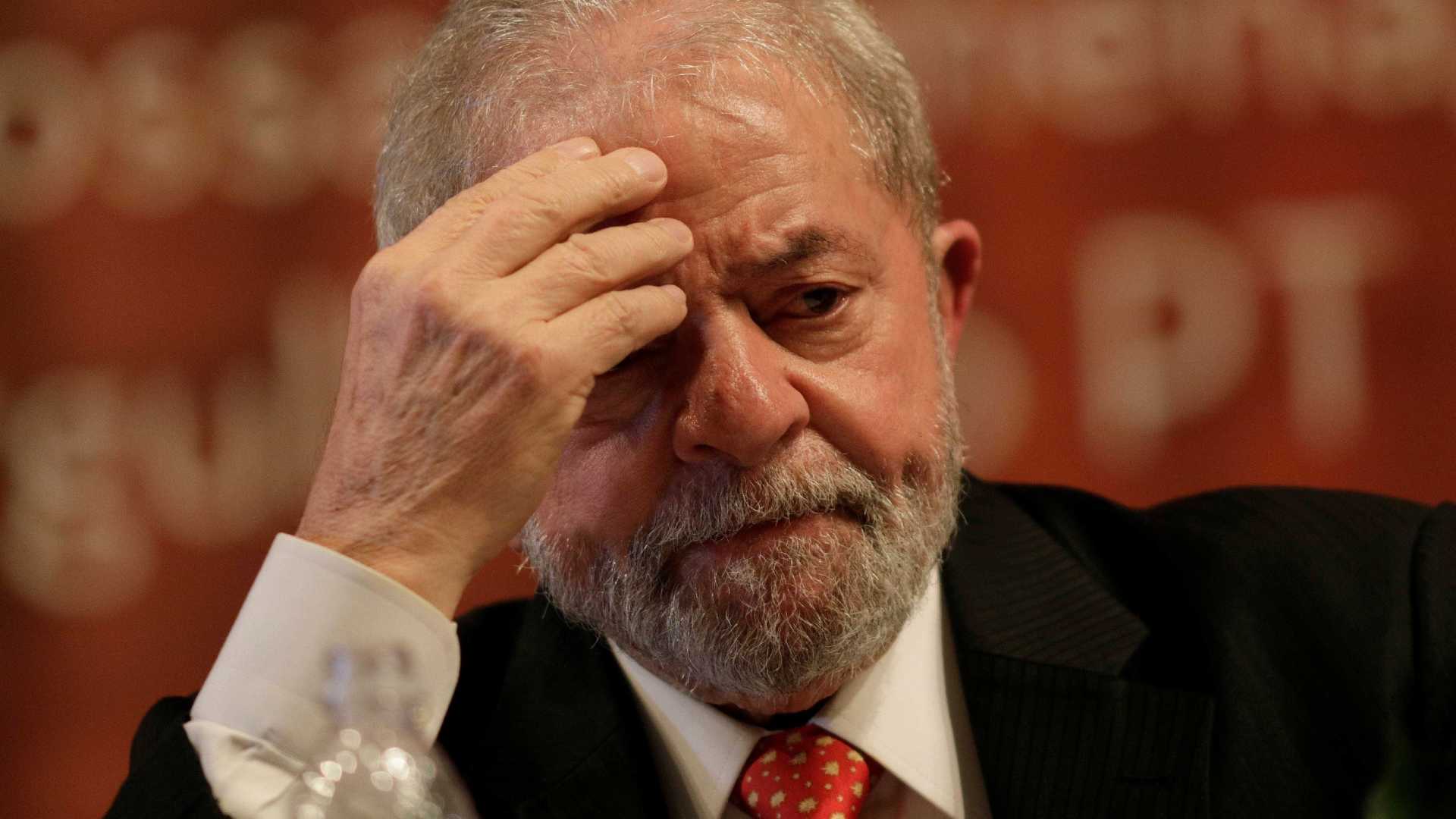 Sentença de Lula sobre sítio em Atibaia fica para 2019