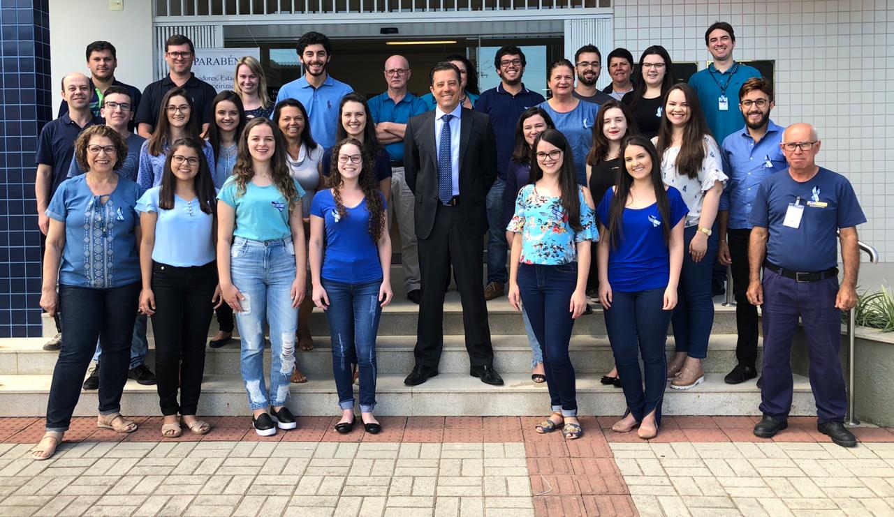 Comarca de Armazém celebra 15 anos e recebe certificado de unidade 100% digital