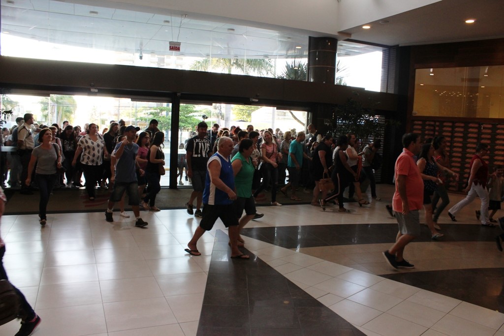 Black Friday do Farol Shopping, em Tubarão, é sucesso de público e venda