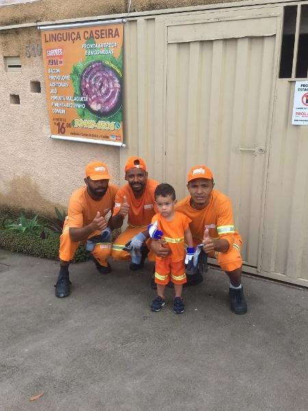 No país: Menino de 2 anos ganha uniforme para recepcionar 