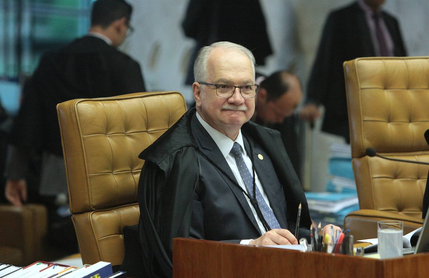 Fachin vota contra habeas corpus para Lula