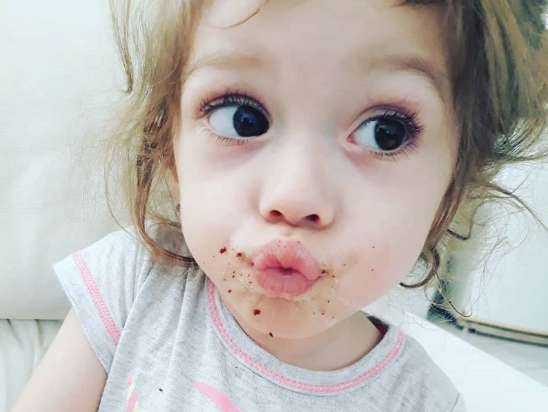 Faltam menos de dez dias para compra do medicamento: Campanha em prol de Lívia arrecada R$ 180 mil