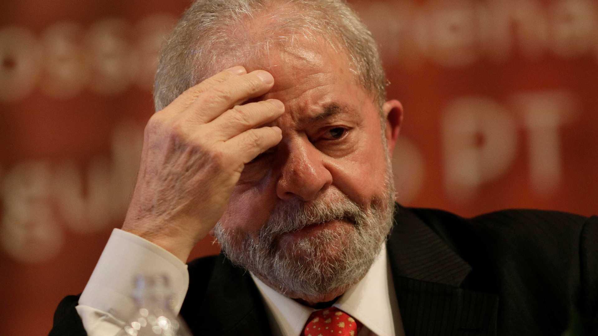 Lula acertou propina ao filho em troca de benefícios, diz Palocci