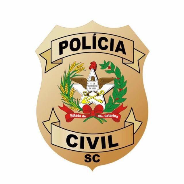 A casa caiu! Casal é preso em Tubarão por tráfico, porte de arma e com produtos de roubo