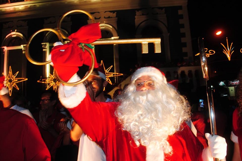 Tubarão tem mais um desfile neste Natal nesta quinta (13)