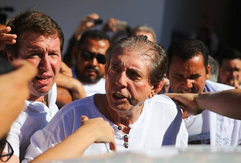 Polícia dá prazo até as 12h de sábado para João de Deus se entregar