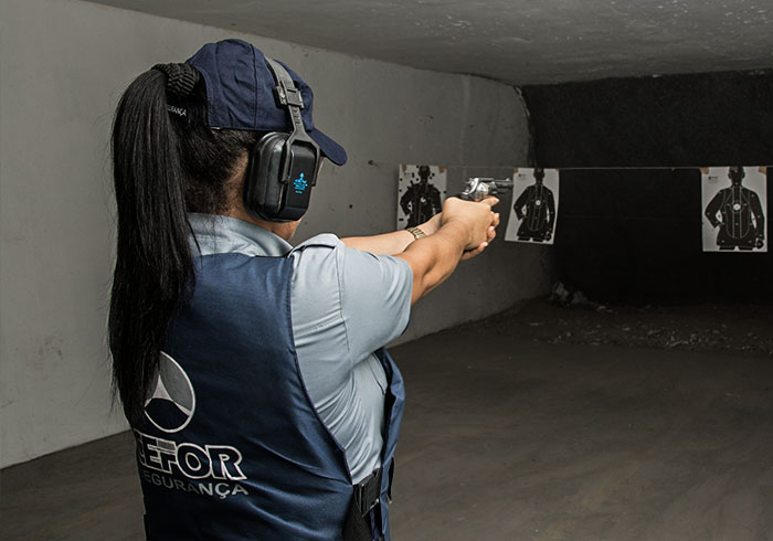 Proposta reserva vagas para mulheres em empresas de segurança privada