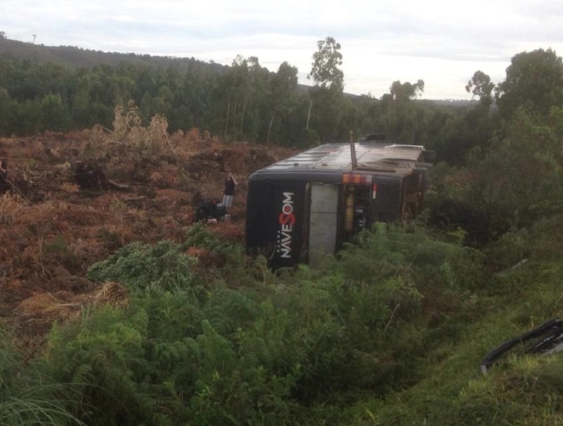 Jovem de 20 anos morre em acidente entre carro e ônibus de banda em SC