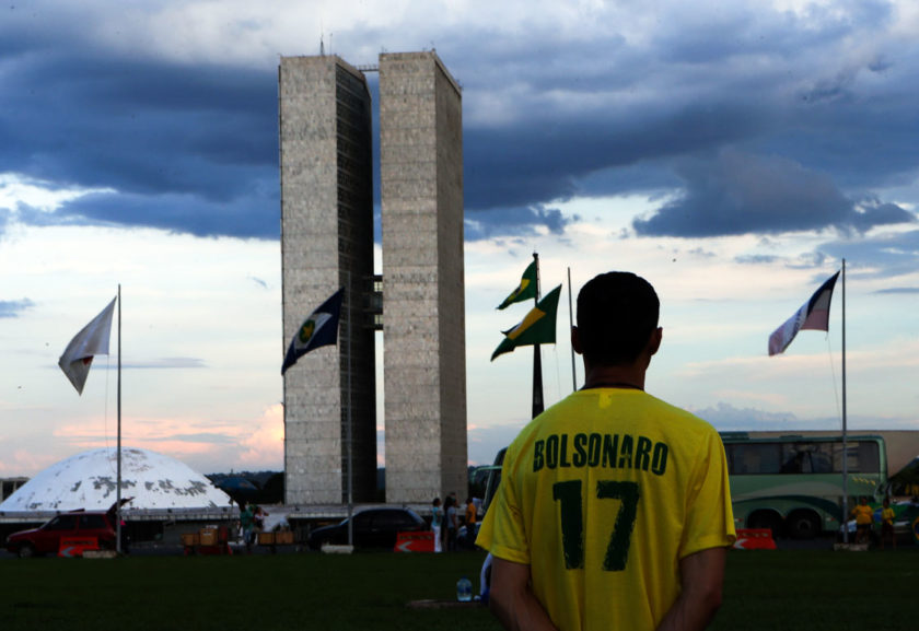Sinais de celulares não serão bloqueados na posse de Jair Bolsonaro