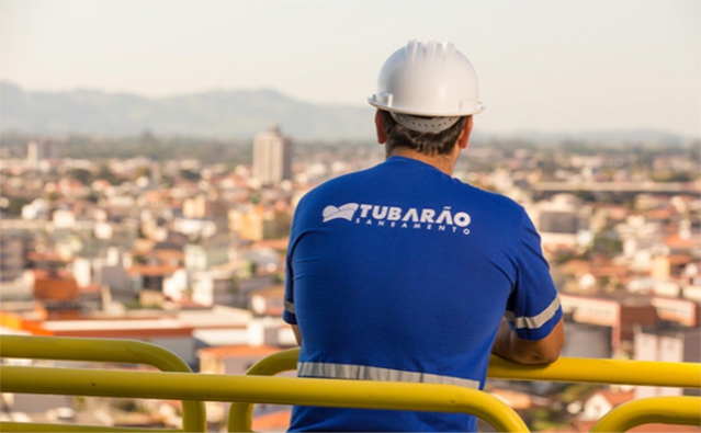 Saneamento Básico: Obras de esgoto chegam à região central de Tubarão