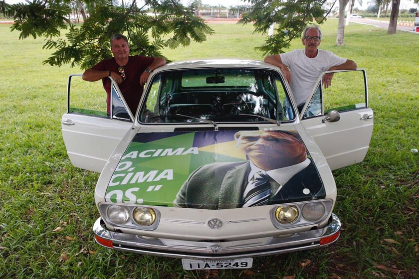 Eleitores viajam milhares de quilômetros para posse de Bolsonaro