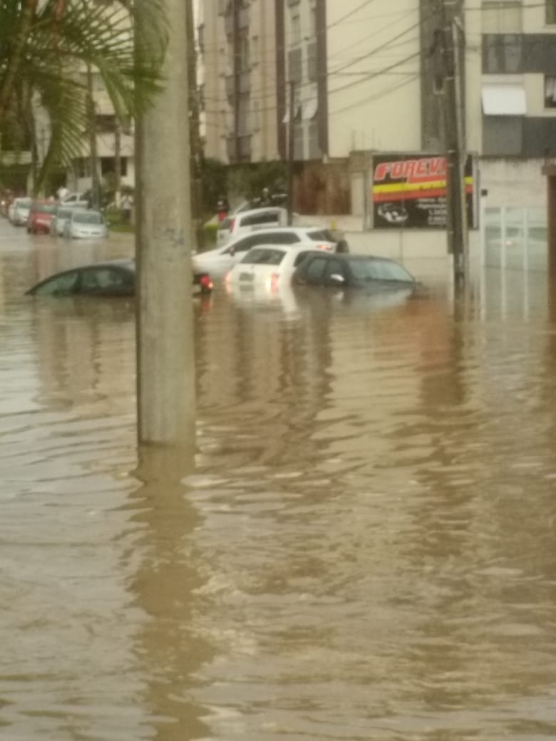 Em Criciúma: Governo emite alerta para condições meteorológicas