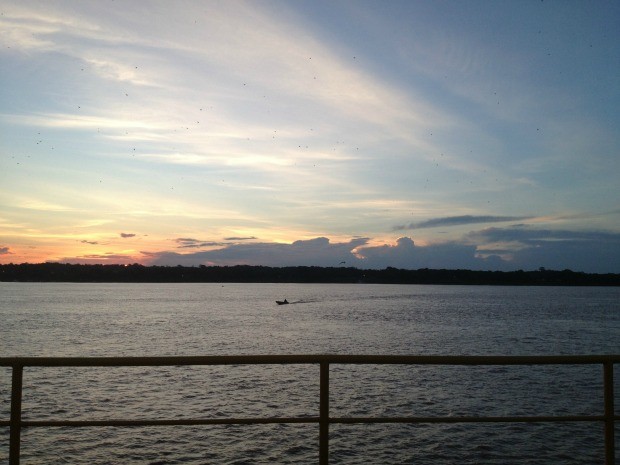 Temperatura segue elevada com risco de temporais no fim de tarde