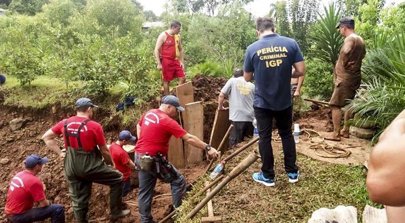 No oeste de SC: Homem de 40 anos morre soterrado