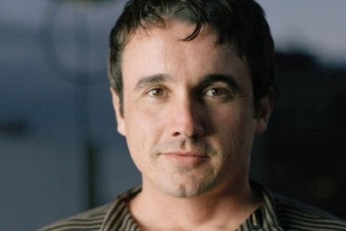 Variedades: Ator Caio Junqueira morre aos 42 anos