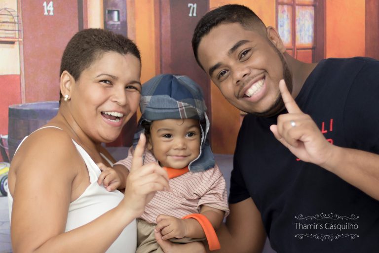 No país: Mãe comemora 1 ano do filho após ter sido baleada na cabeça