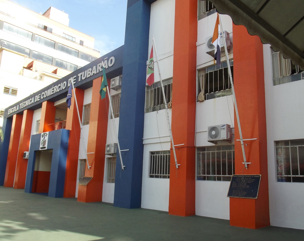 Escola Técnica, em Tubarão, está preparada para o ano letivo
