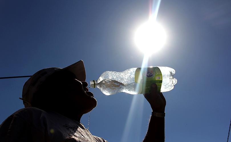 Até sábado será de sol e calor com temperatura máxima de 40°C em SC
