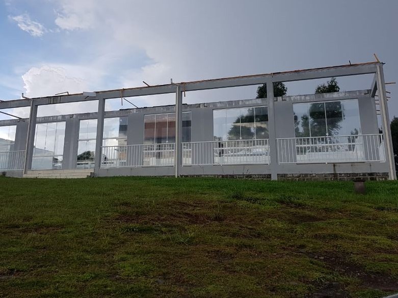 Em SC: Vendaval arranca telhado de Centro de Convivência de Idosos