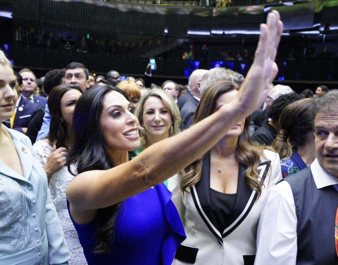 Geovania de Sá toma posse em seu segundo mandato como deputada federal