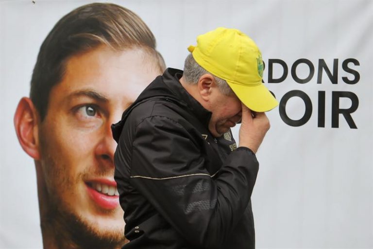 Corpo é encontrado em avião que levava Emiliano Sala