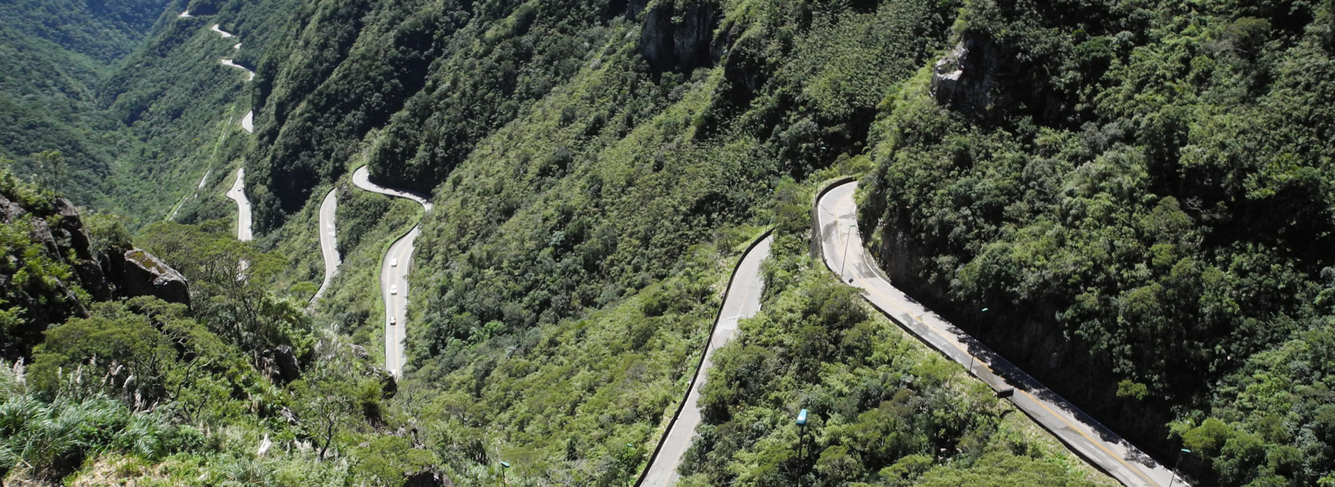 Serra do Rio do Rastro é interditada na noite desta segunda-feira