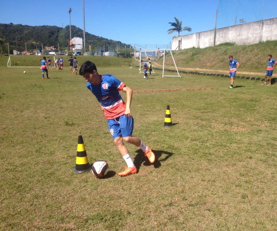 Escola de futebol de Imbituba pode receber doações via Imposto de Renda