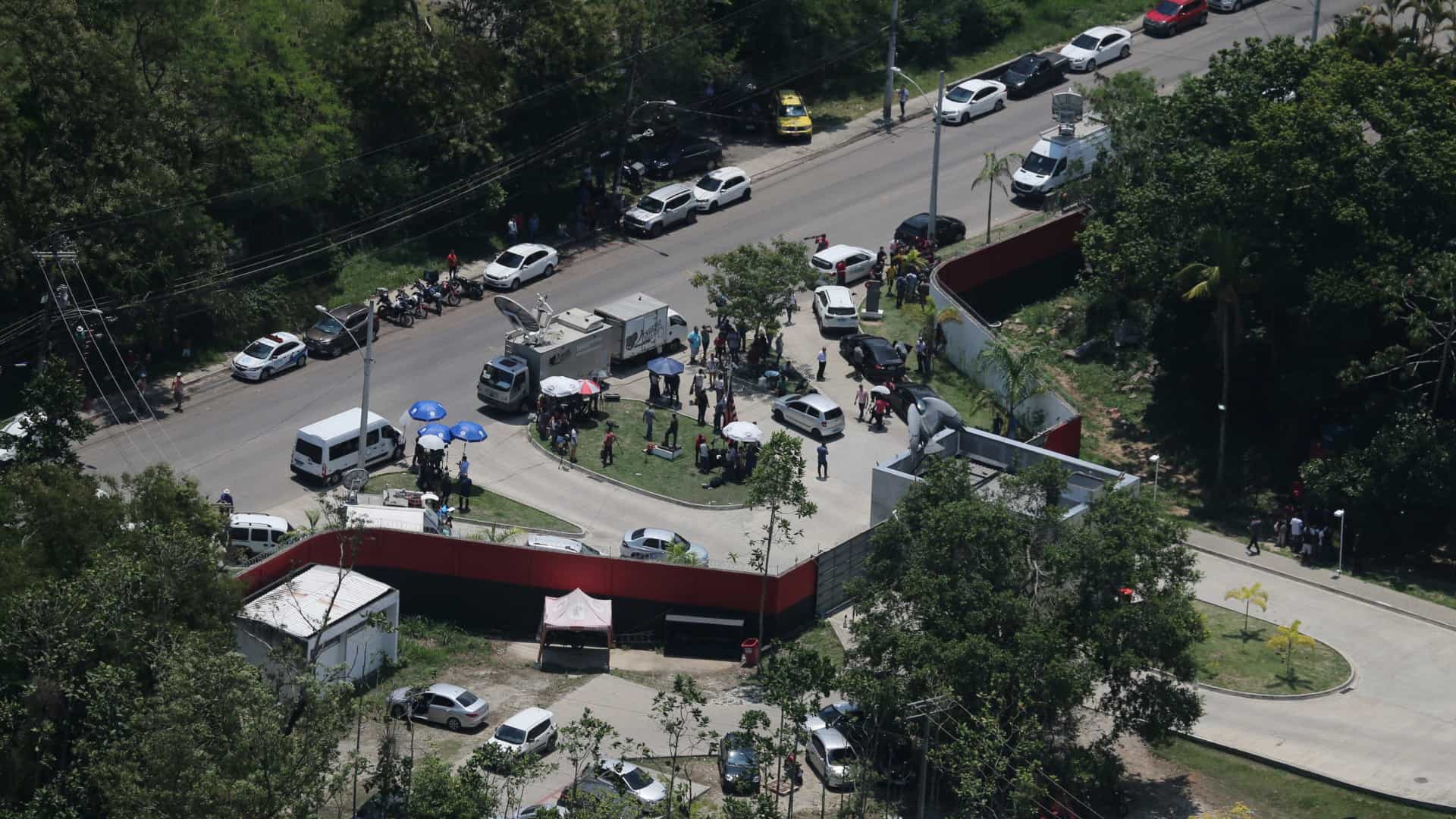 Por falta de alvará, CT do Fla foi multado 30 vezes e lacrado