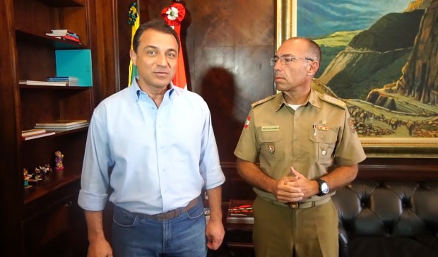 Governador de SC anuncia concurso para a Polícia Militar