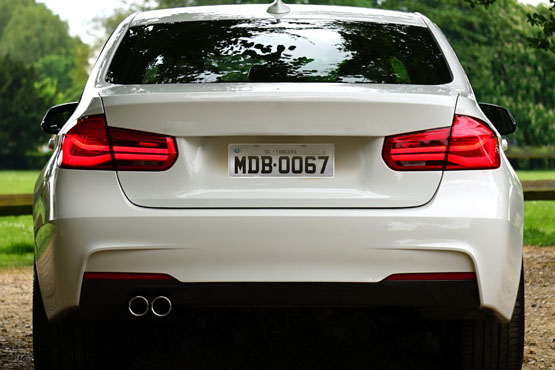 Em SC: Prefeito é condenado por improbidade ao emplacar carro oficial com sigla de seu partido