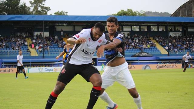 Atlético Tubarão empata com Brasil de Pelotas e é eliminado da Copa do Brasil