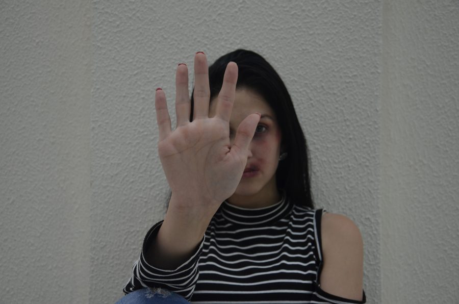 Número de feminicídios aumenta 75% este ano em SC