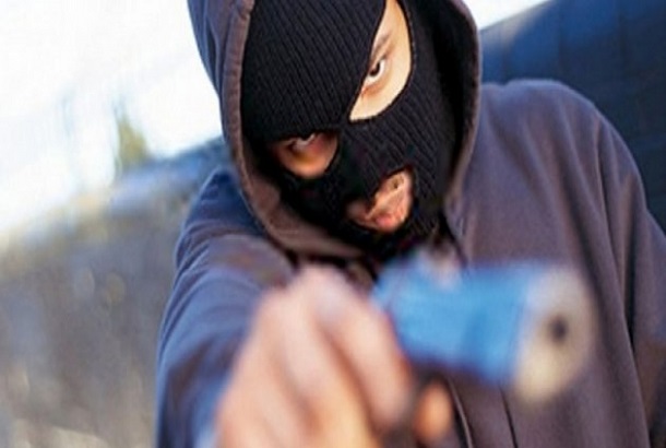 Assalto: Bandidos com balaclavas invadem Beer Conveniência na madrugada deste domingo (17) em Tubarão