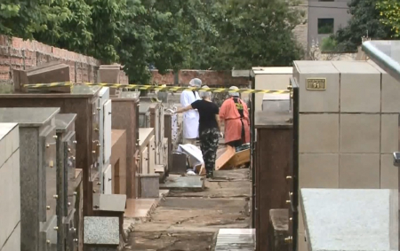 No PR: Túmulos de duas mulheres são violados