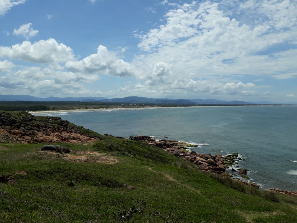 Calor intenso antecede risco de temporais com descarga elétrica na região neste domingo