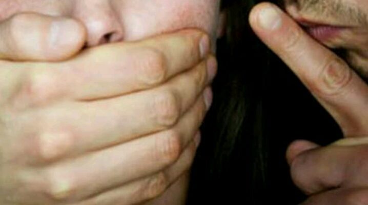 Em SC: Padrasto é preso acusado de estuprar a enteada de 11 anos