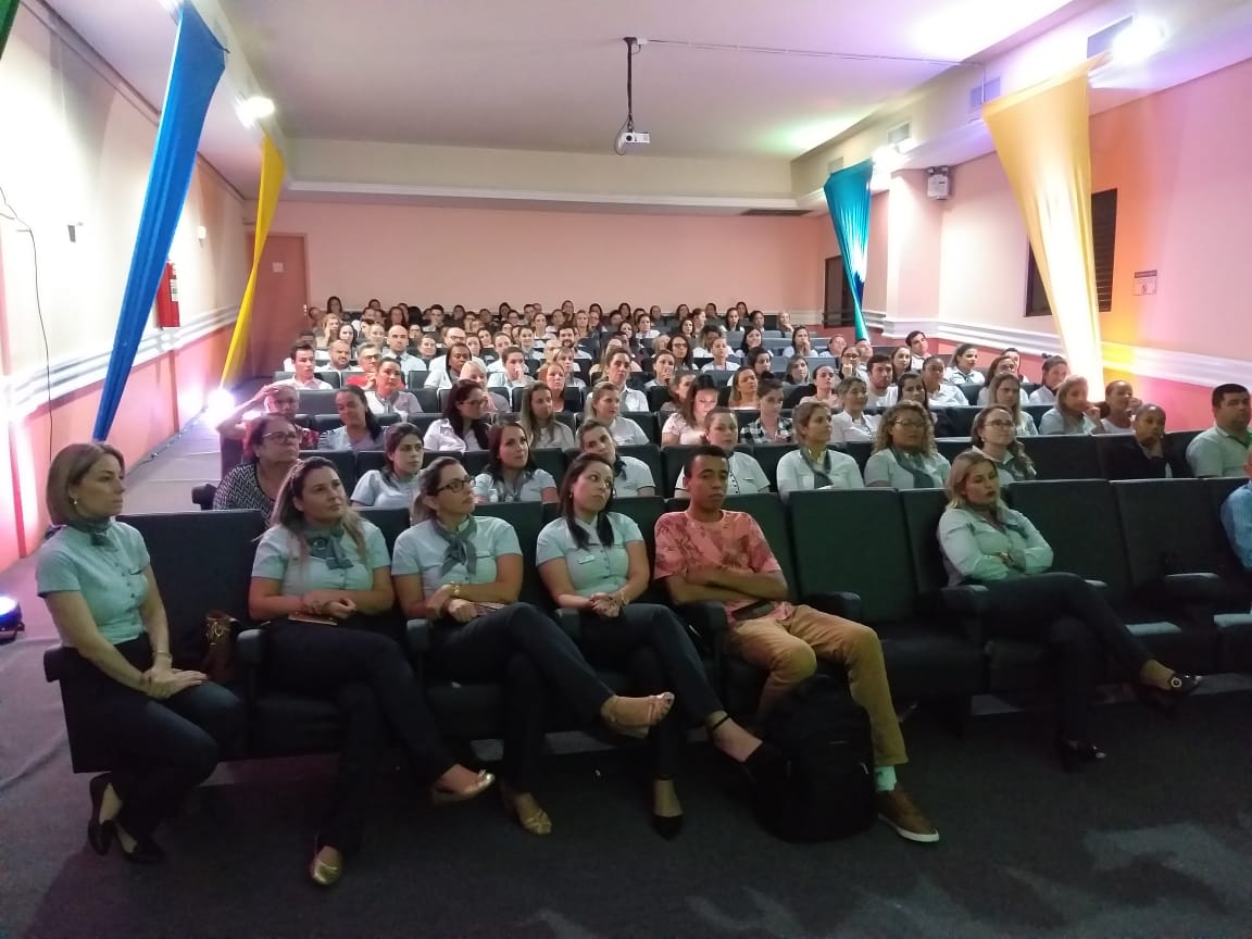 Colaboradores da Pró-Vida comemoram resultados do último ano