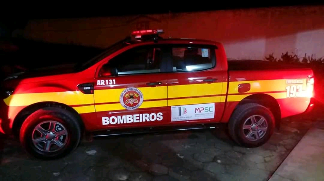 Mulher é atropelada em via pública no bairro Humaitá, em Tubarão