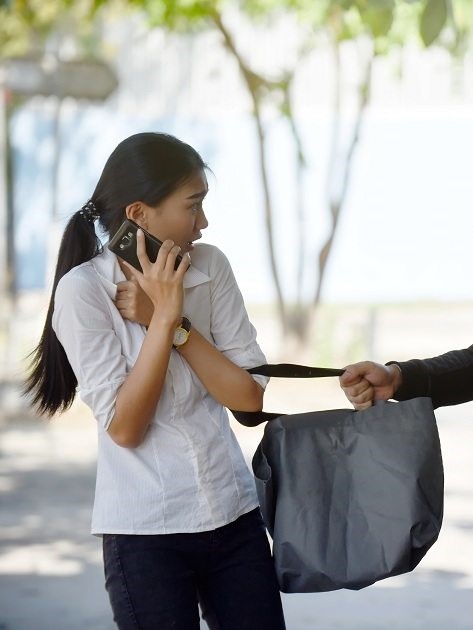 Assaltos a pedestres: Dois foram registrados neste sábado (16) na região