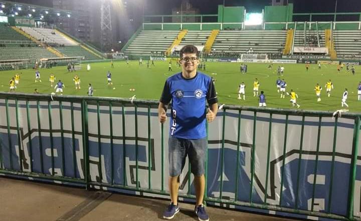 Tubarão luta muito e arranca um empate contra a forte equipe da Chapecoense