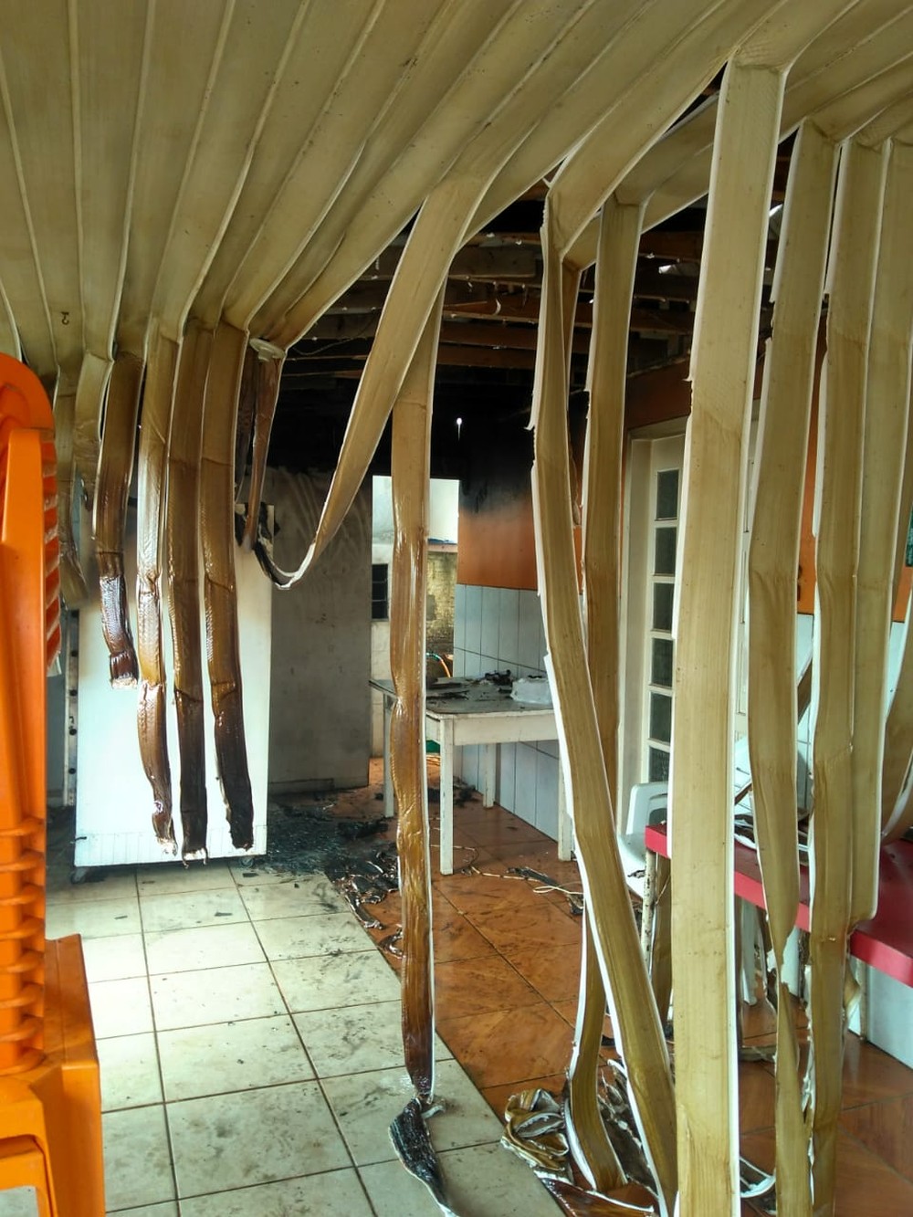 Fogo atinge comércio na Serra Catarinense