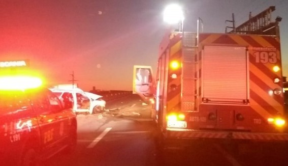 Colisão frontal é registrada em Tubarão; um dos motoristas trafegava na contramão